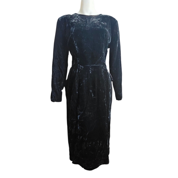 Dorothy Bullit Dresses & Skirts - Dorothy Bullit Vtg Black Velvet Dress With Back Bow Sz 12 Whimsygoth Witchy Glam
